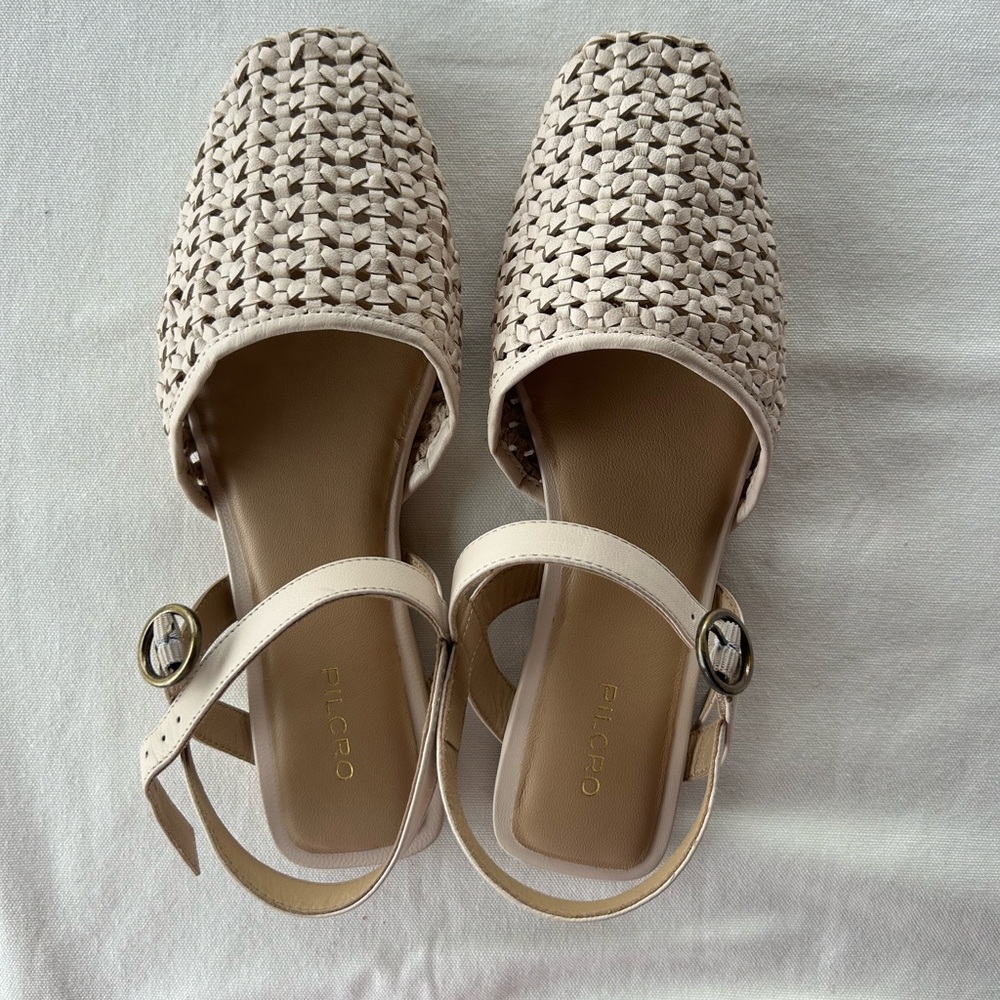 Pilcro Woven Flats-
